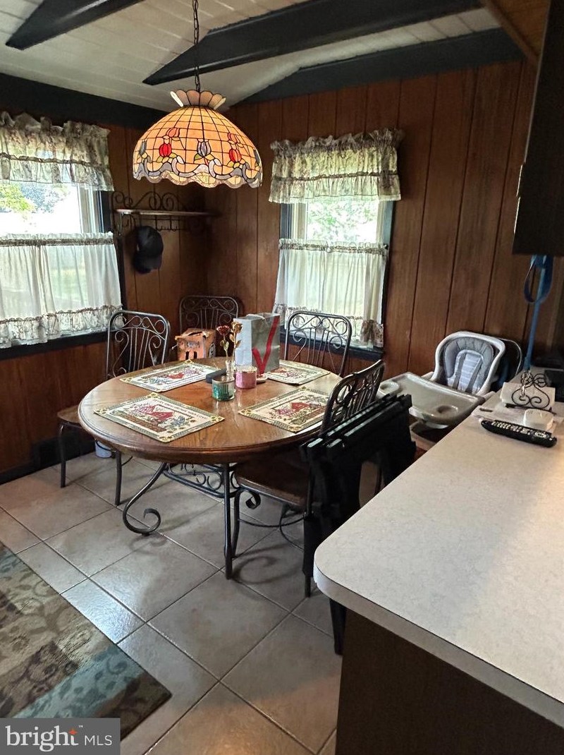 1815 Hamilton Ave, Trenton NJ 08609-2720 exterior