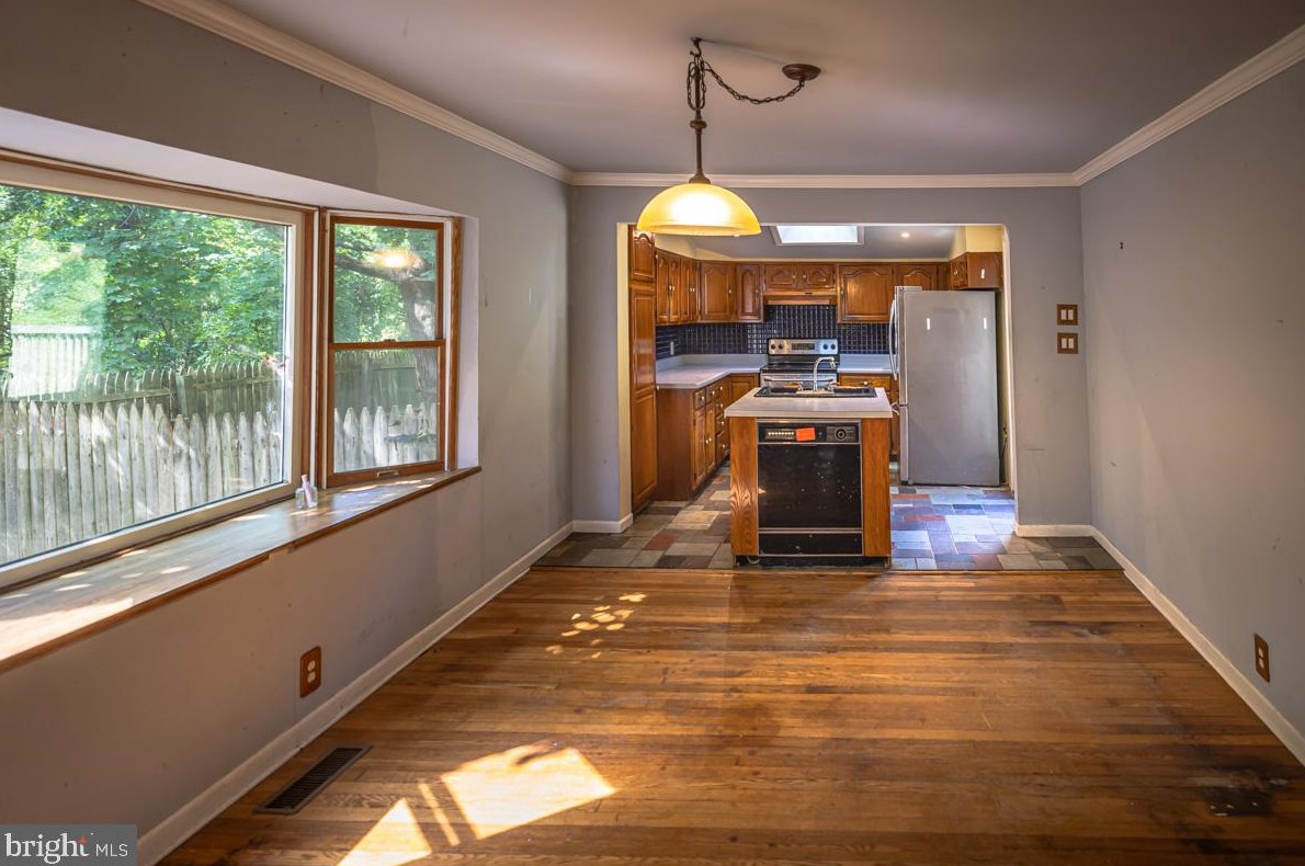 149 Ewingville Rd, Trenton NJ  08638-1723 exterior