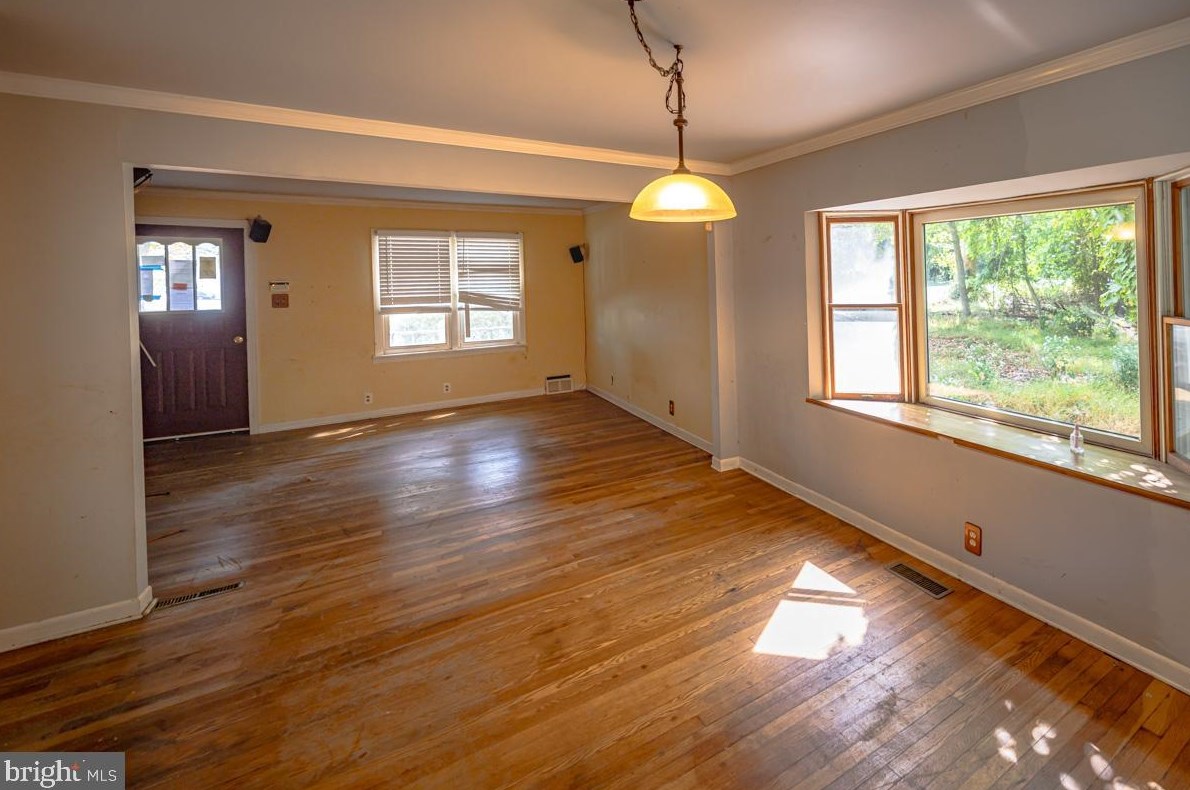 149 Ewingville Rd, Trenton NJ  08638-1723 exterior