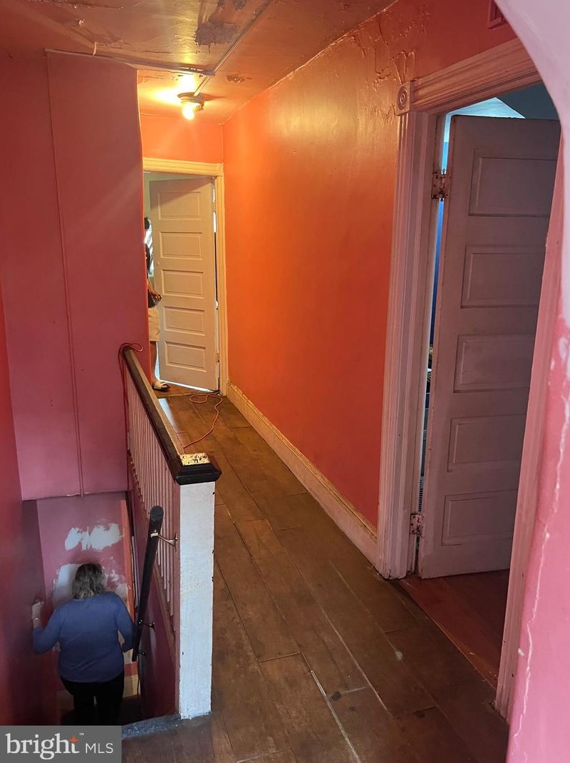 460 Hamilton Ave, Trenton NJ 08609-2709 exterior