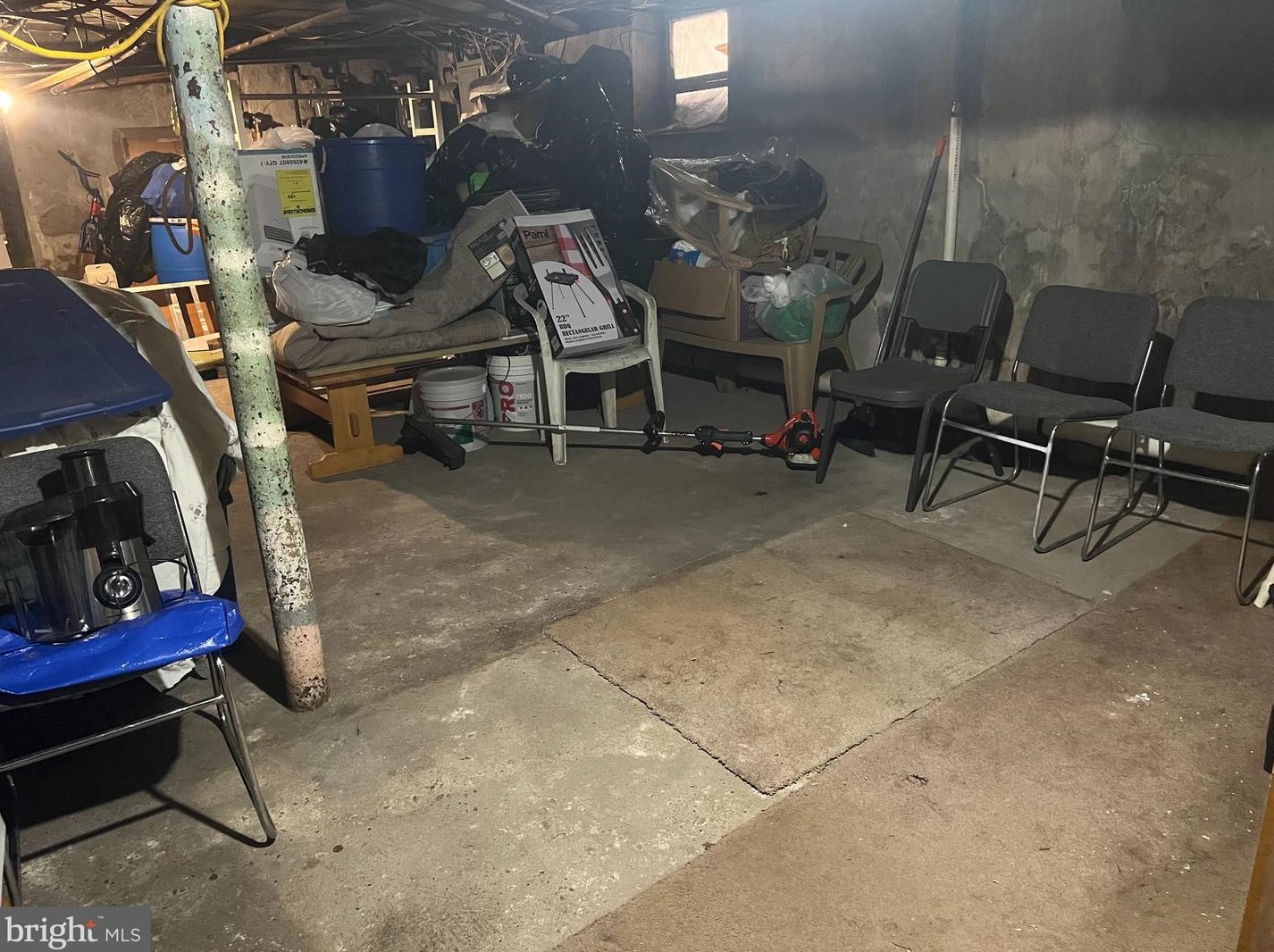 460 Hamilton Ave, Trenton NJ 08609-2709 exterior