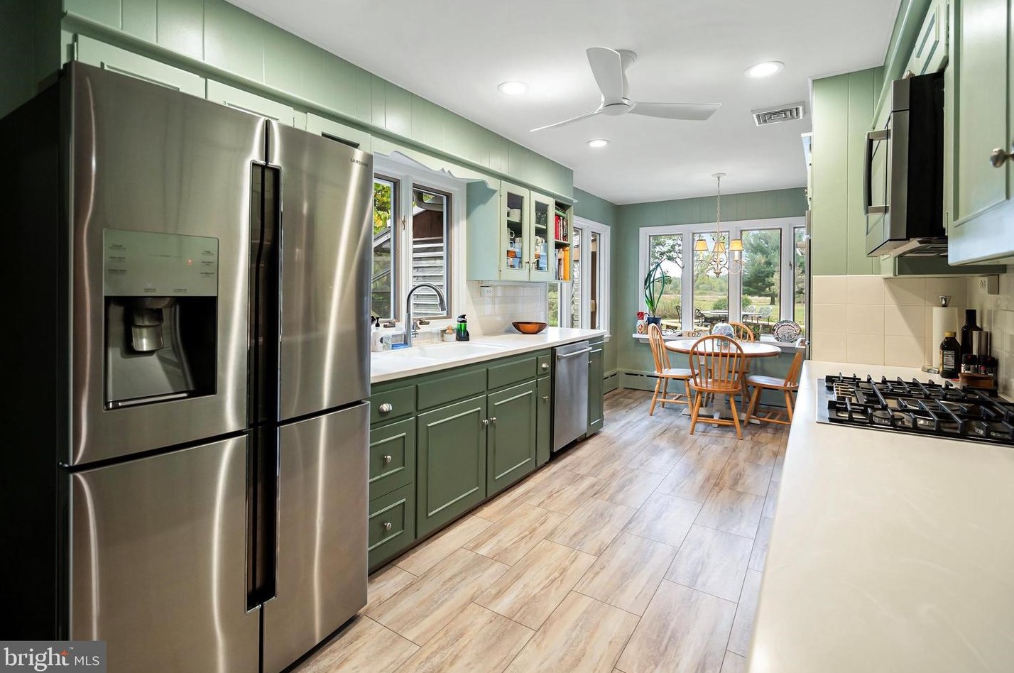 160 Carter Rd, Princeton NJ 08540-2103 exterior