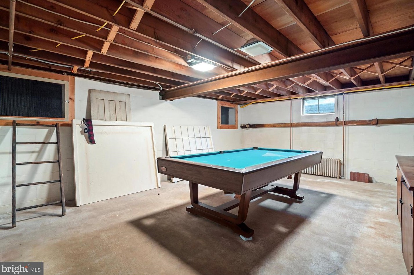 160 Carter Rd, Princeton NJ 08540-2103 exterior