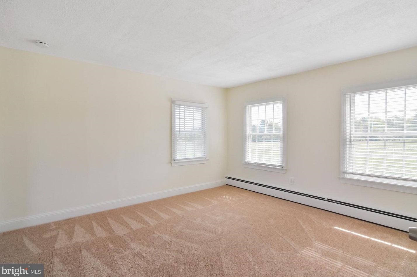 333 Carter Rd, Princeton NJ  08540-7422 exterior