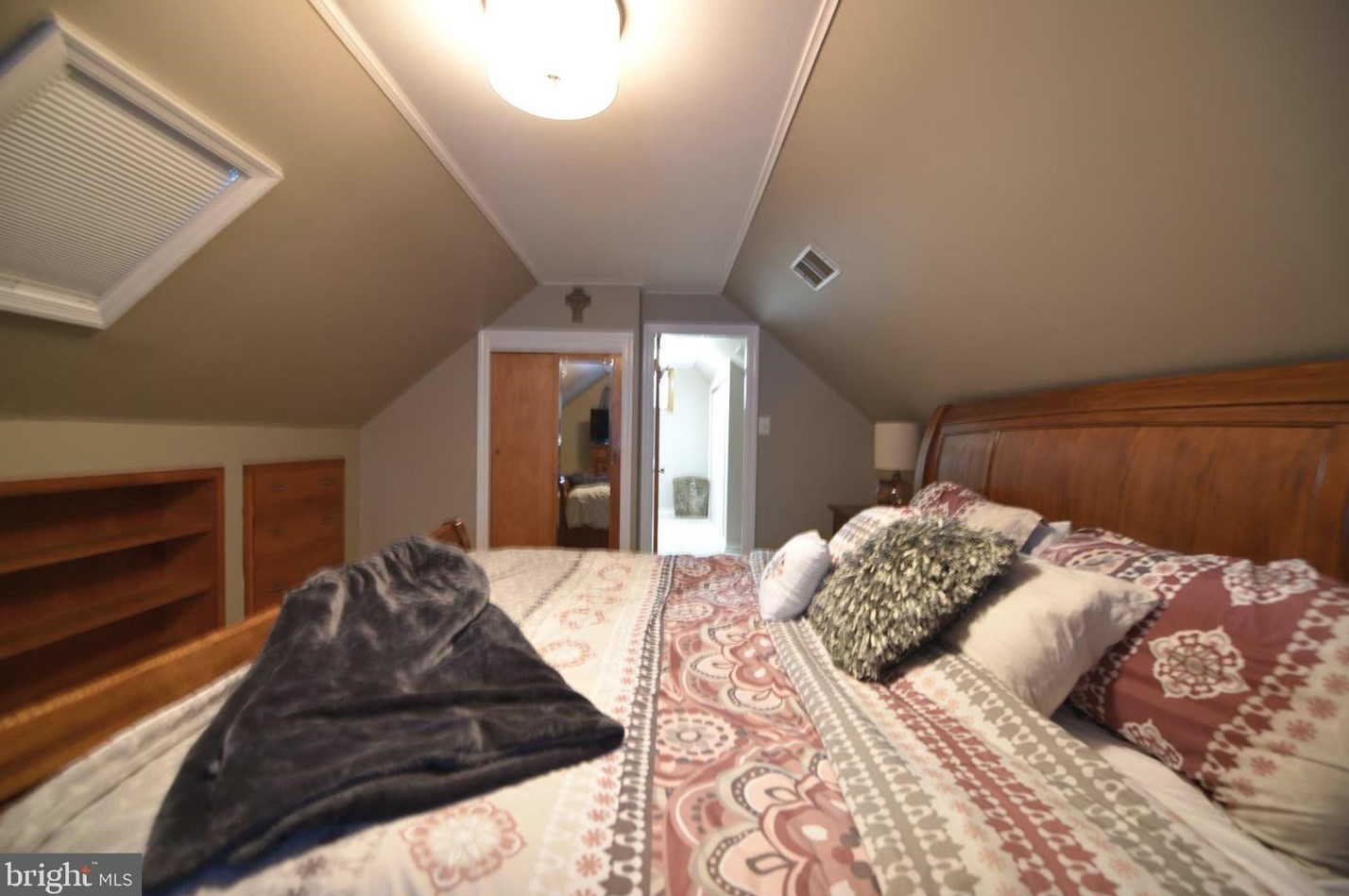 17 Maguire Rd, Trenton NJ 08690-1608 exterior