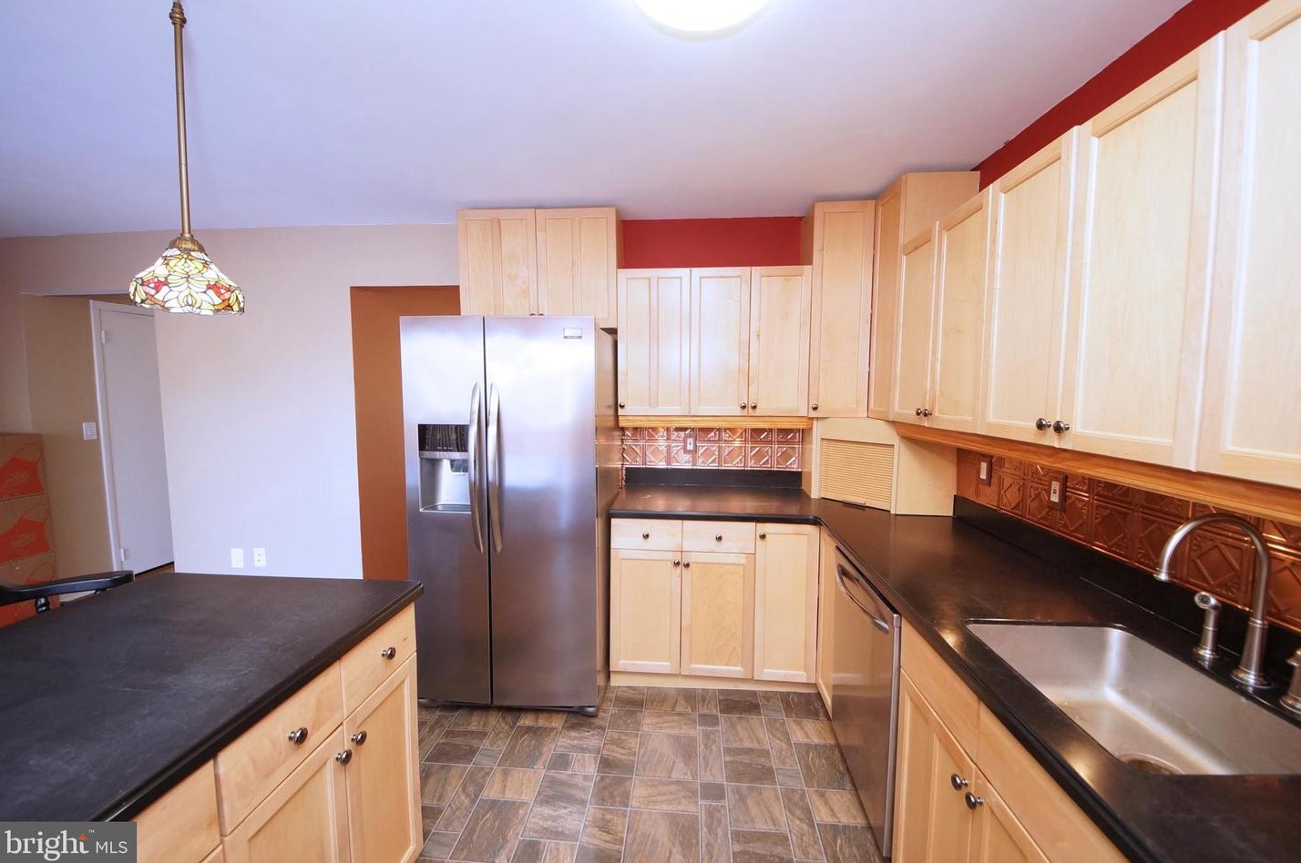 844 Jamestown Rd, East Windsor NJ 08520-5644 exterior