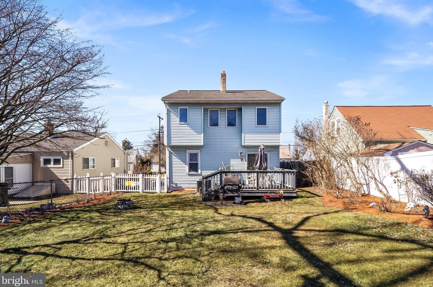 216 Churchill Ave, Trenton NJ 08610-3504 exterior