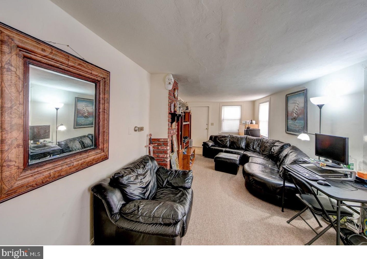 17 Burd St, Pennington NJ  08534-2809 exterior