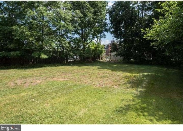 17 Burd St, Pennington NJ  08534-2809 exterior