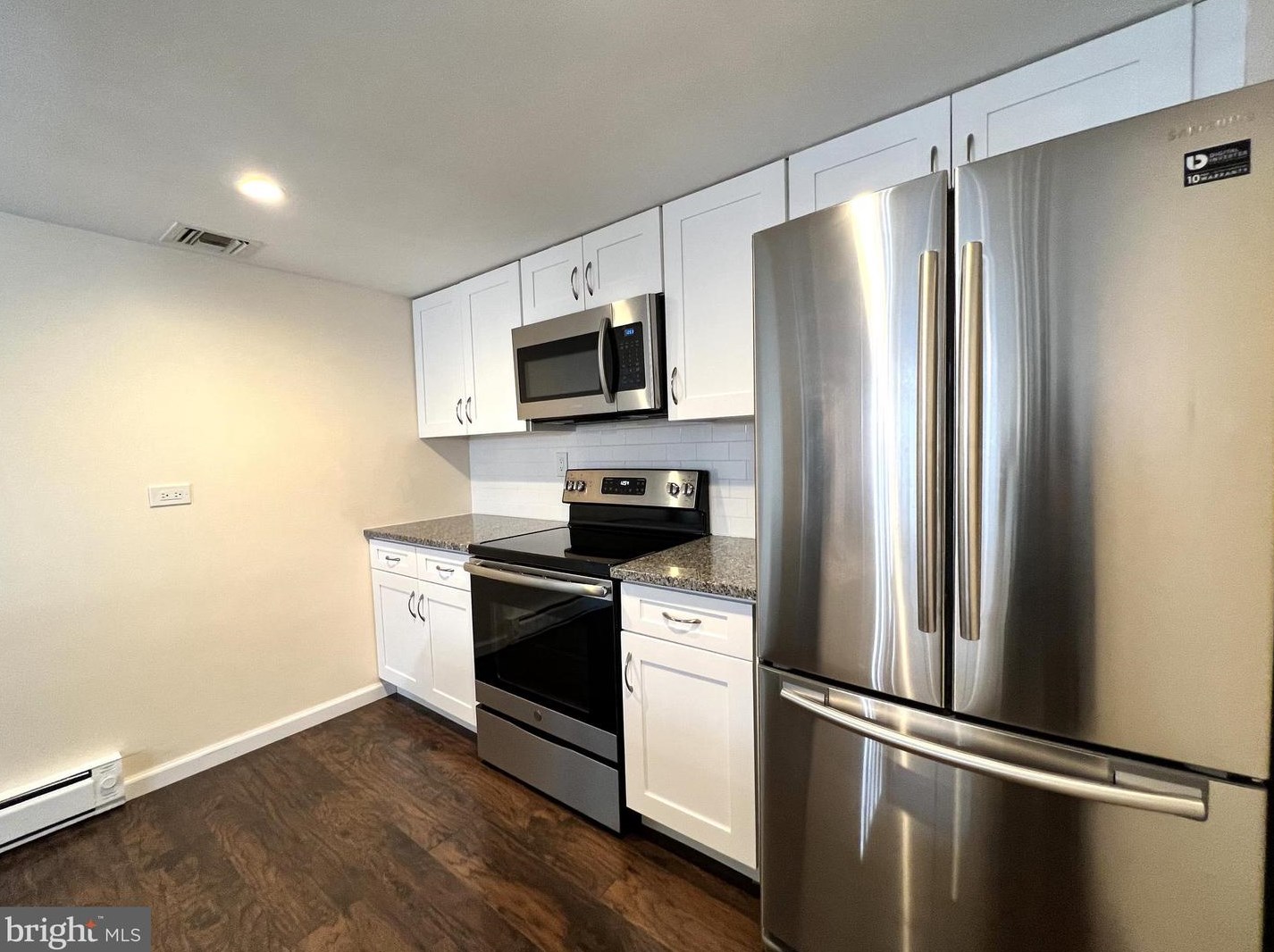 97 Salix Plz, Monroe Twp NJ exterior