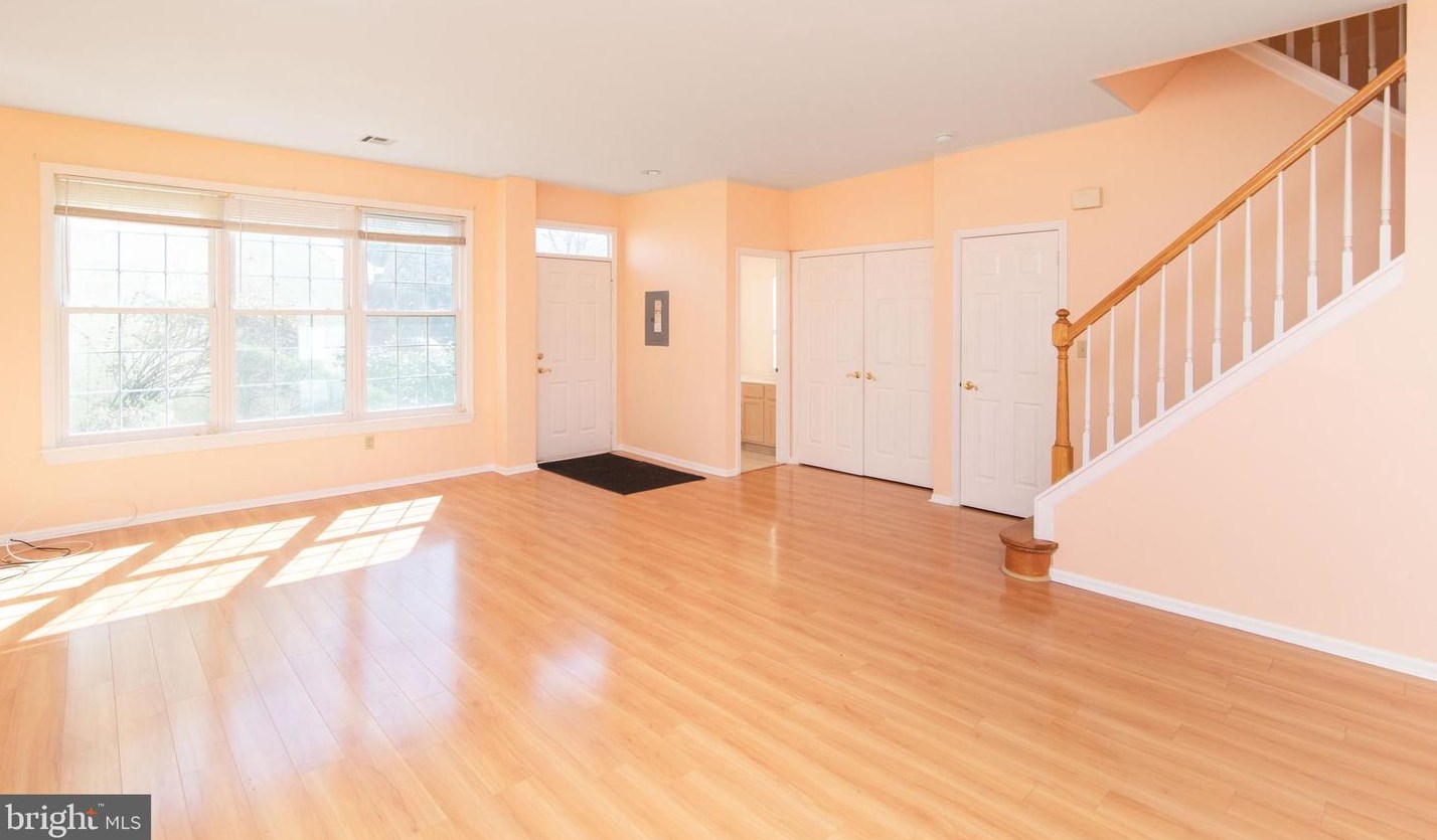 104 Ashford Dr, Plainsboro NJ  08536-3637 exterior