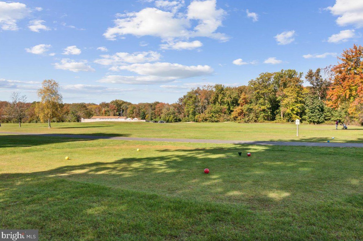 420 Andover Dr, Monroe Twp NJ 08831-7612 exterior