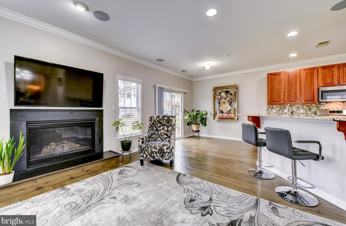 113 Morgan Way, Monroe Twp NJ 08831-4101 exterior