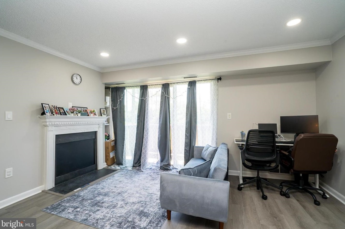 311 Aspen Dr, Plainsboro NJ  08536-3627 exterior