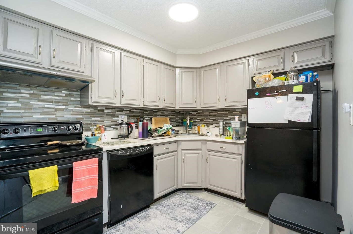 311 Aspen Dr, Plainsboro NJ  08536-3627 exterior