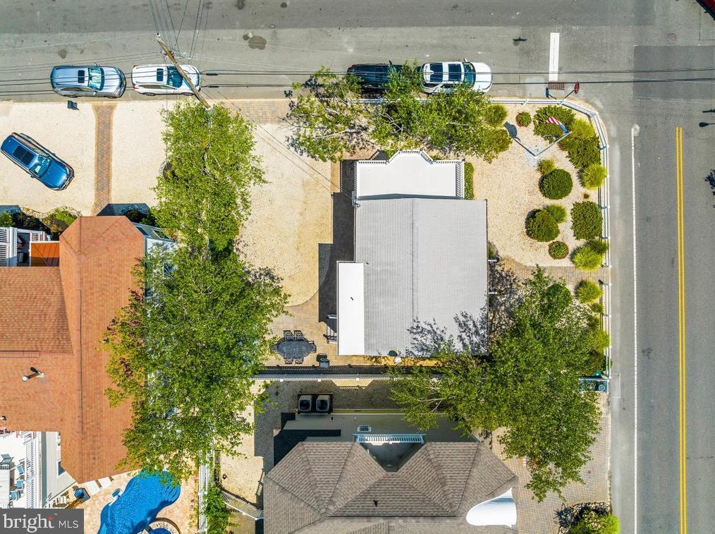 2214 Beach Ave, Long Beach Township NJ  08008-2450 exterior