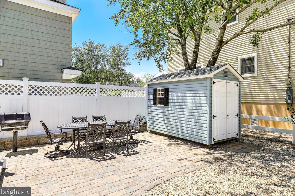 2214 Beach Ave, Long Beach Township NJ  08008-2450 exterior