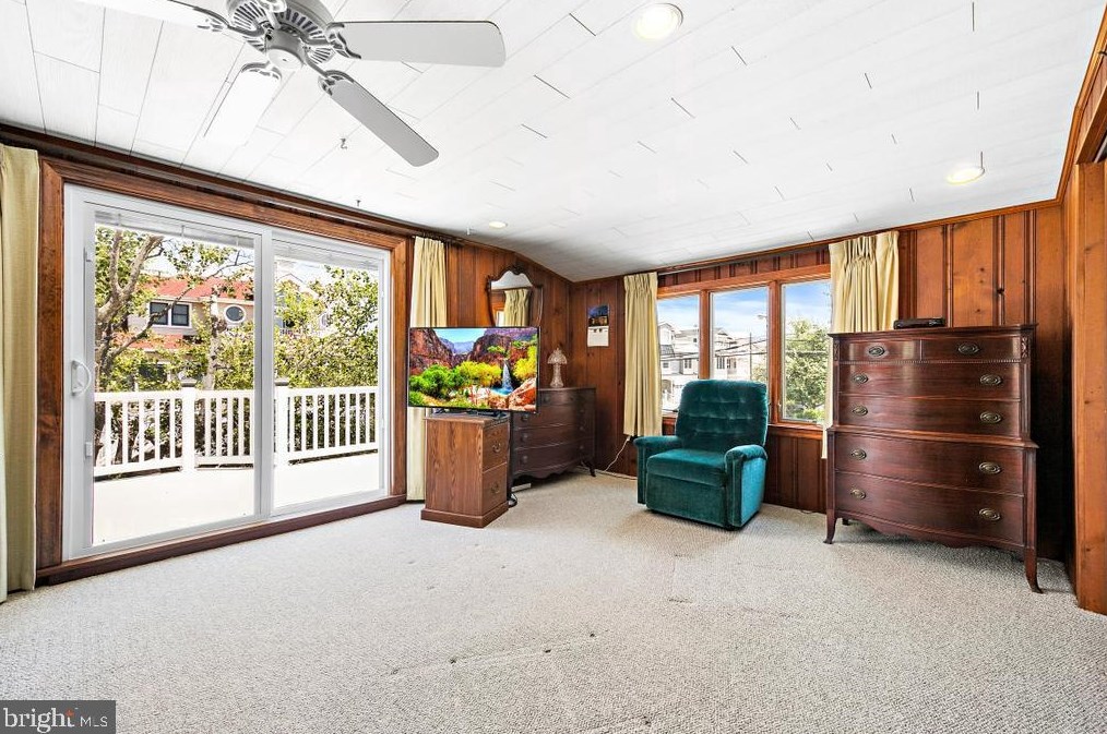 2214 Beach Ave, Long Beach Township NJ  08008-2450 exterior