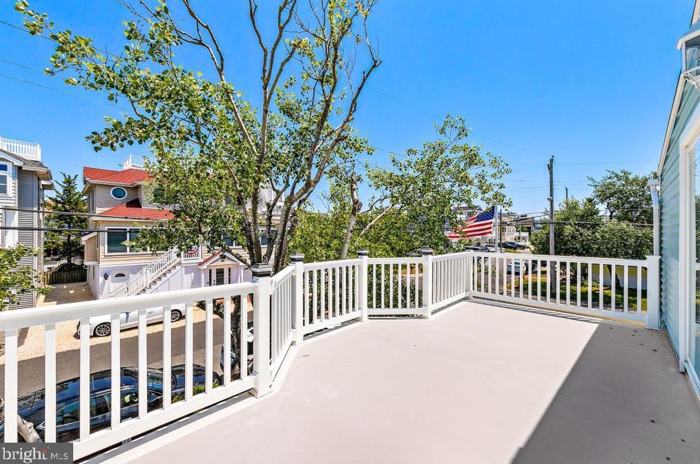 2214 Beach Ave, Long Beach Township NJ  08008-2450 exterior