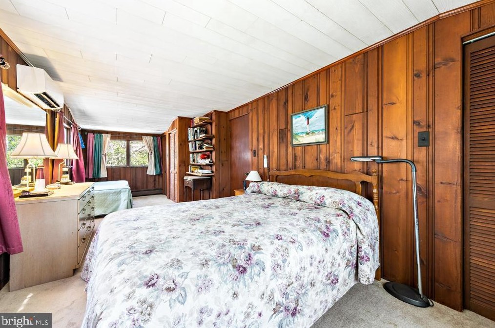 2214 Beach Ave, Long Beach Township NJ  08008-2450 exterior