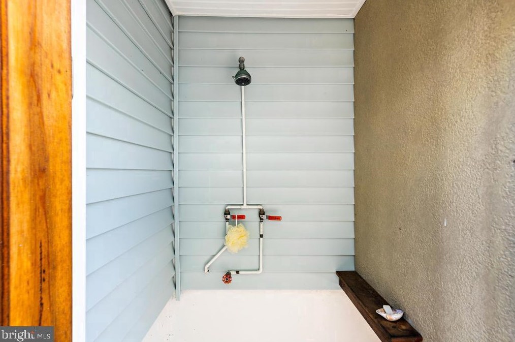 2214 Beach Ave, Long Beach Township NJ  08008-2450 exterior