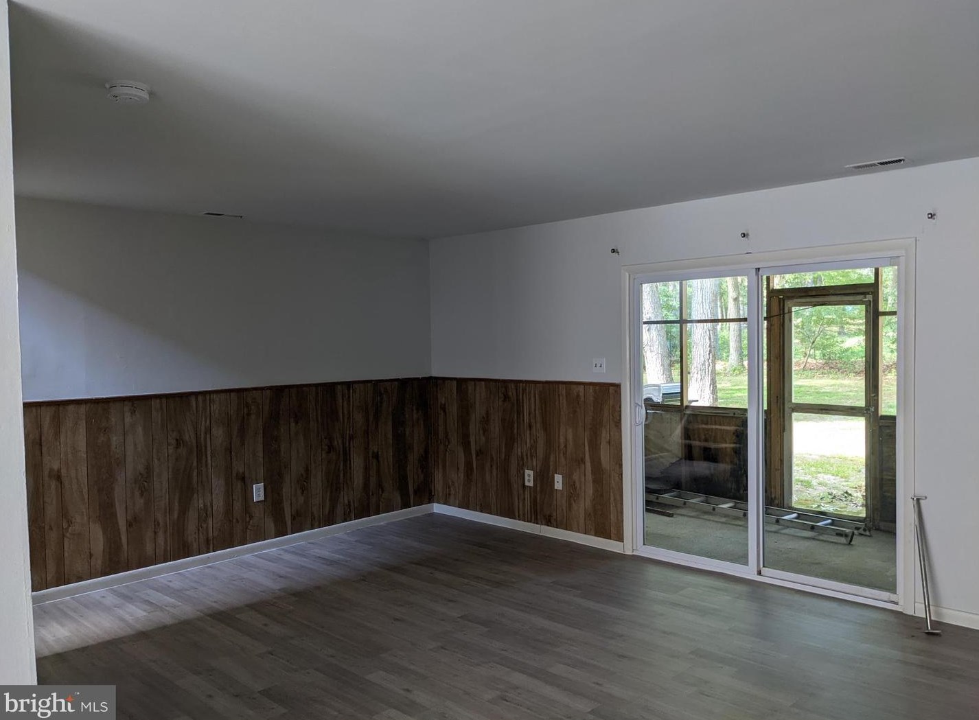 87 Scotch Pne Dr, Tuckerton NJ 08087-1859 exterior