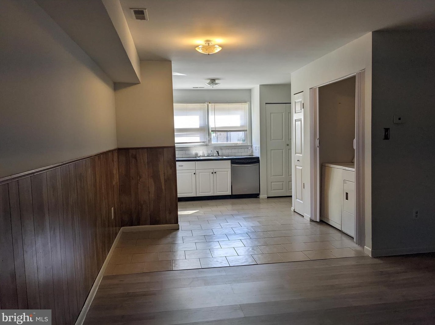 87 Scotch Pne Dr, Tuckerton NJ 08087-1859 exterior