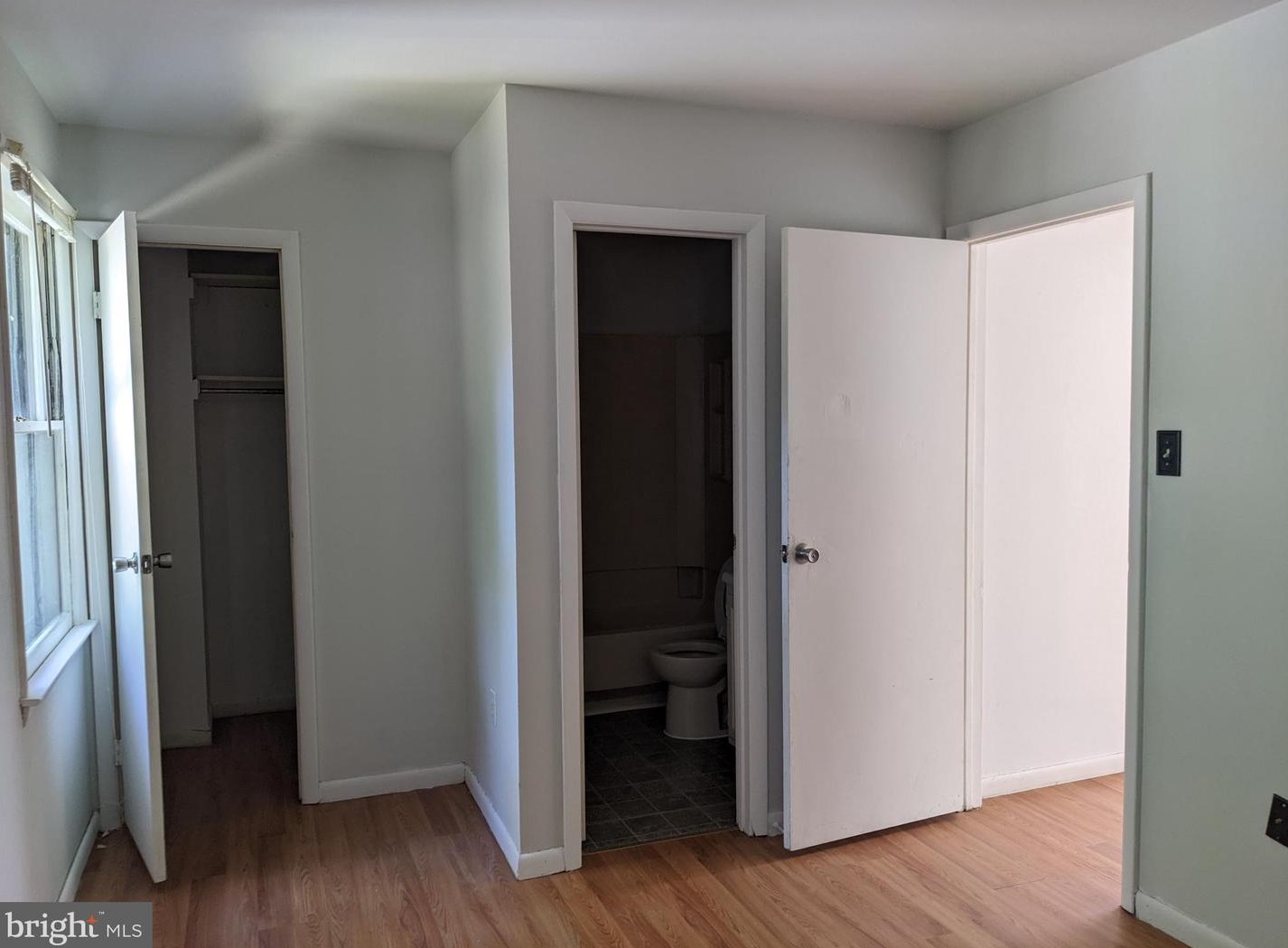 87 Scotch Pne Dr, Tuckerton NJ 08087-1859 exterior