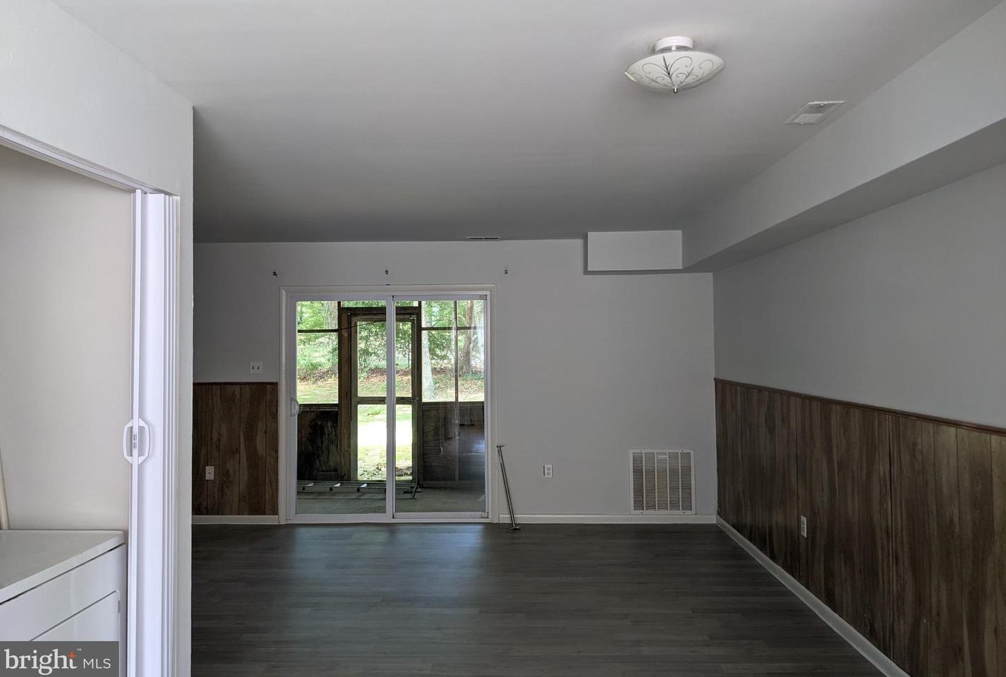 87 Scotch Pne Dr, Tuckerton NJ 08087-1859 exterior