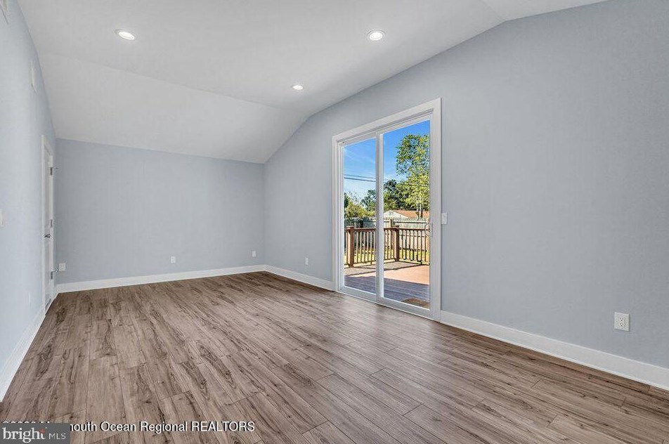 801 Middlesex St, Toms River NJ 08757-2521 exterior