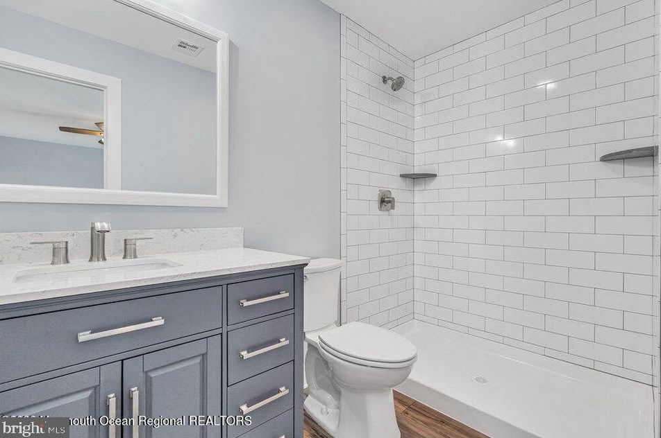 801 Middlesex St, Toms River NJ 08757-2521 exterior