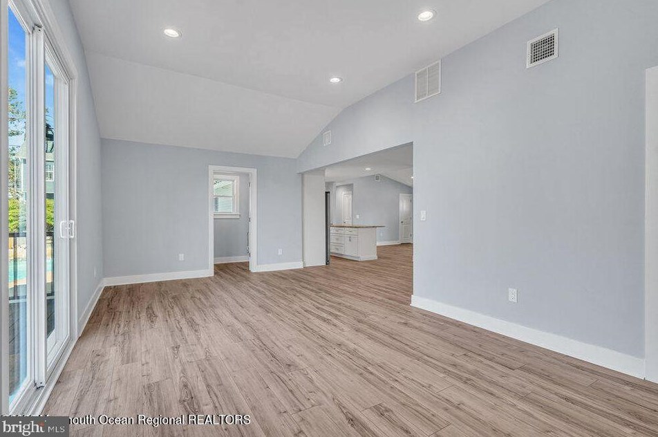 801 Middlesex St, Toms River NJ 08757-2521 exterior