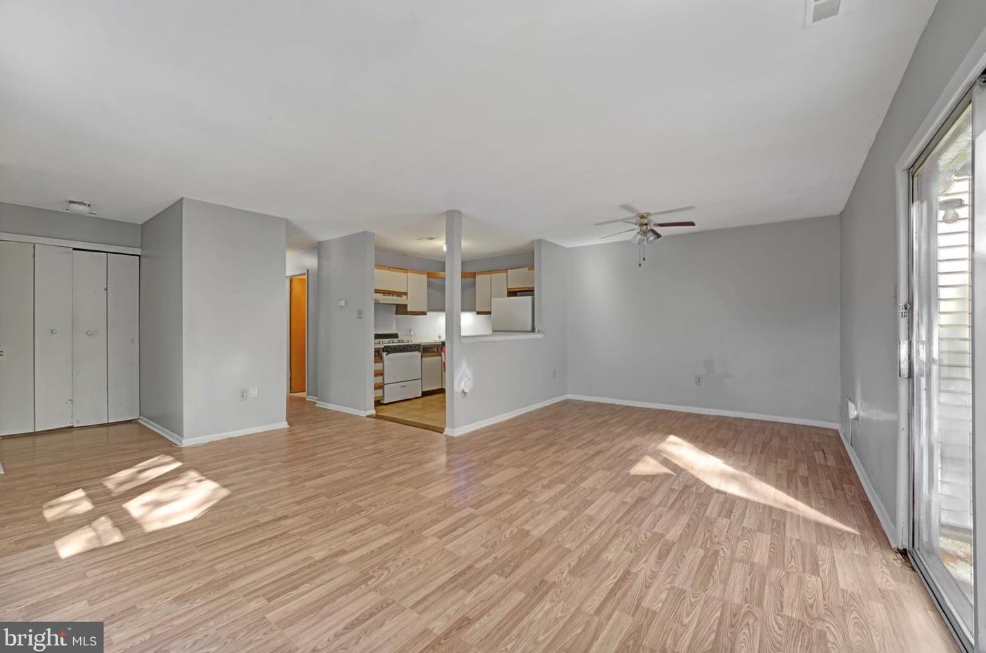 204 Winged Foot Ct, Tuckerton NJ 08087-3001 exterior