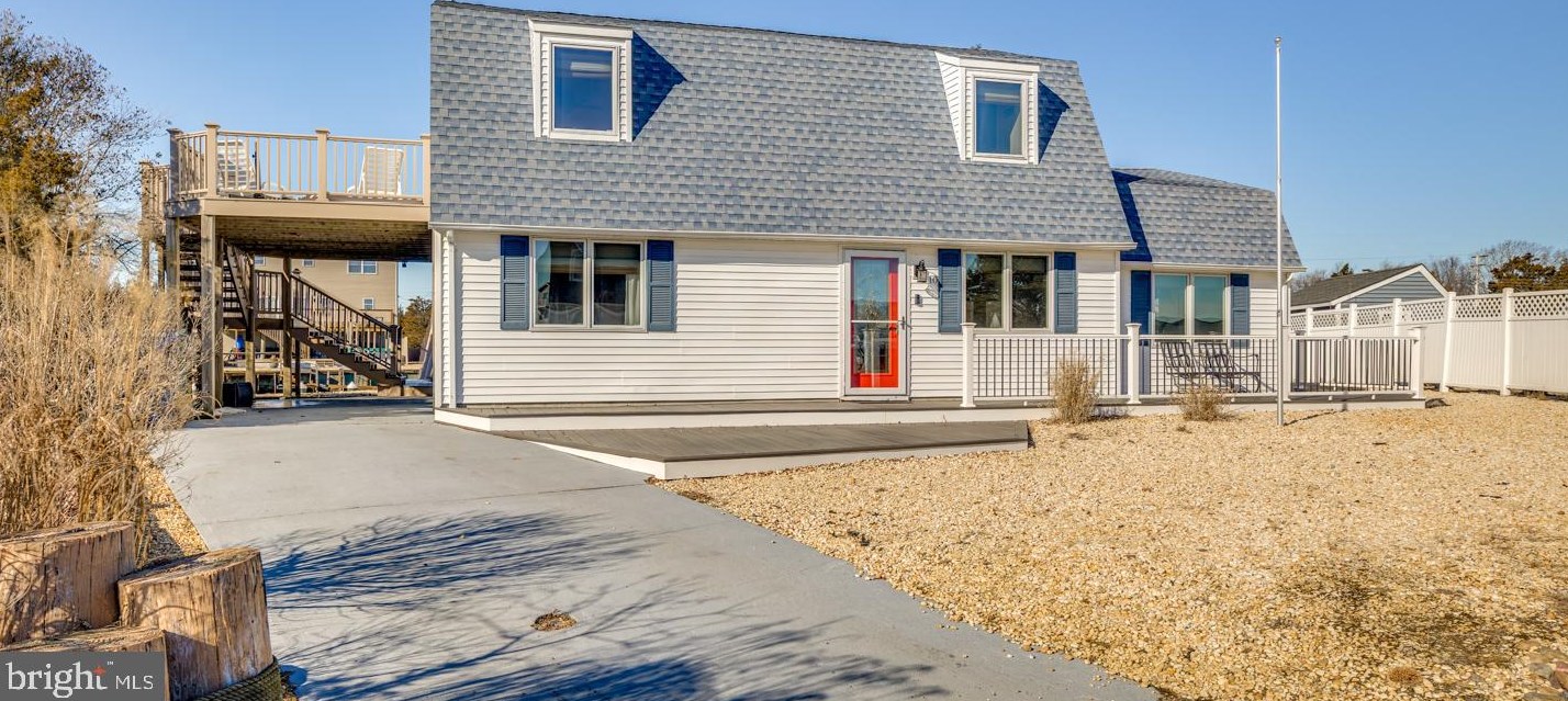 10 Kentucky Dr, Tuckerton NJ  08087-1035 exterior