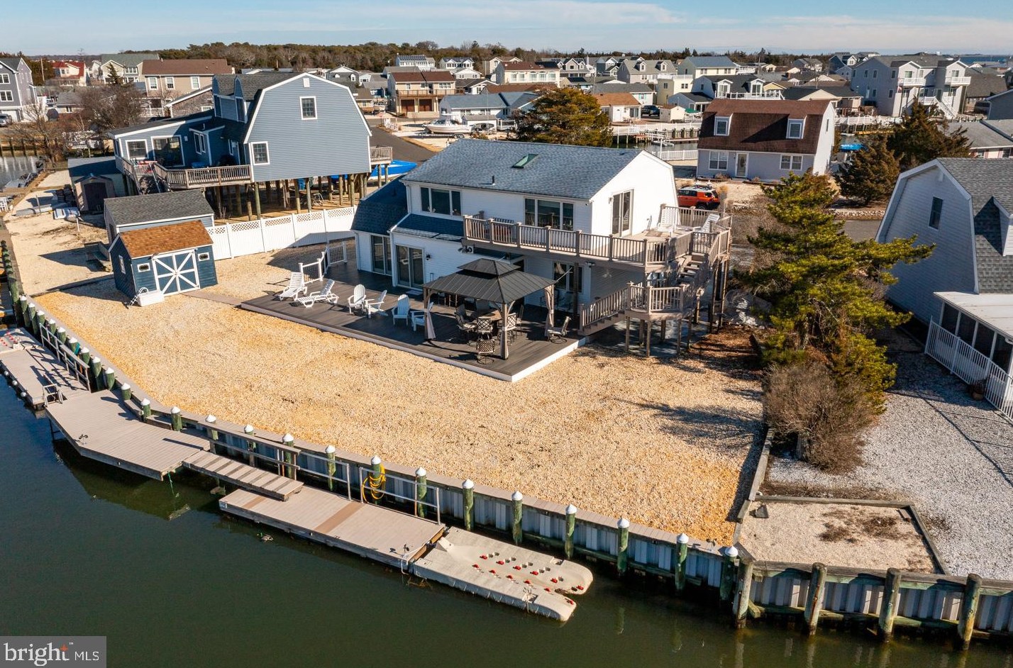 10 Kentucky Dr, Tuckerton NJ  08087-1035 exterior