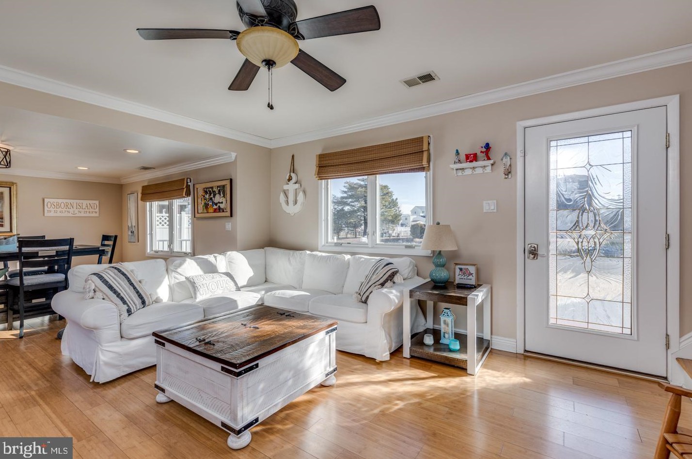 10 Kentucky Dr, Tuckerton NJ  08087-1035 exterior