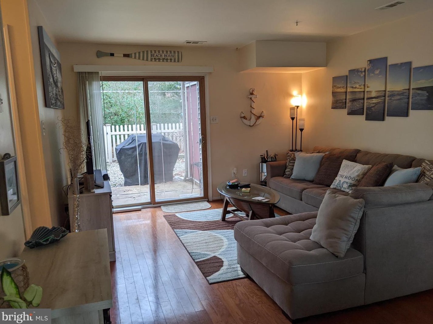 7 Pin Oak Ln, Tuckerton NJ  08087-1853 exterior