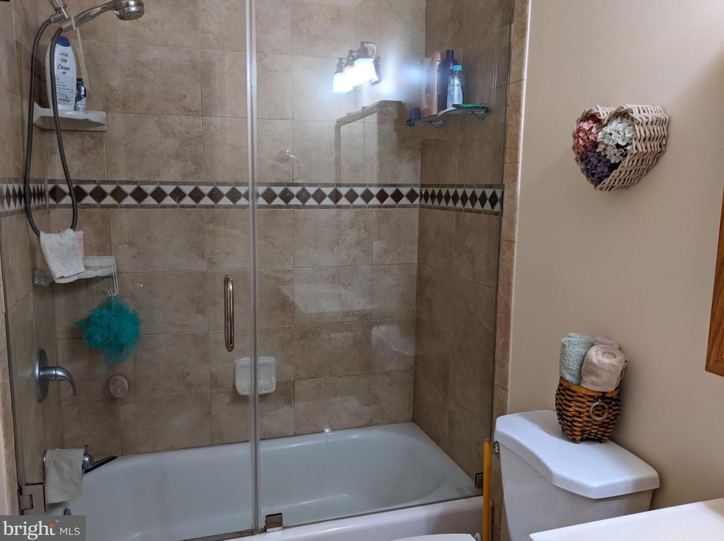 7 Pin Oak Ln, Tuckerton NJ  08087-1853 exterior