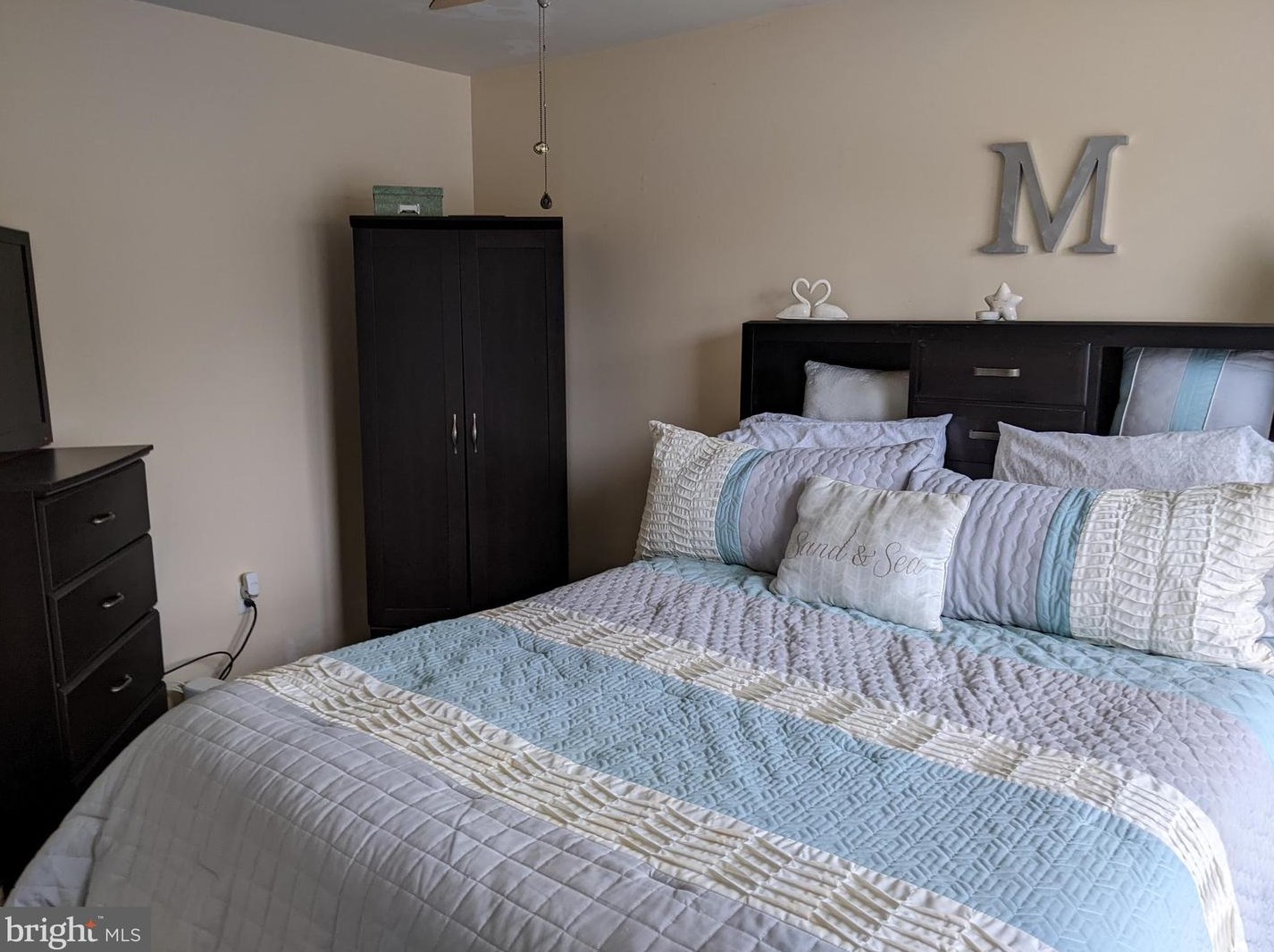 7 Pin Oak Ln, Tuckerton NJ  08087-1853 exterior