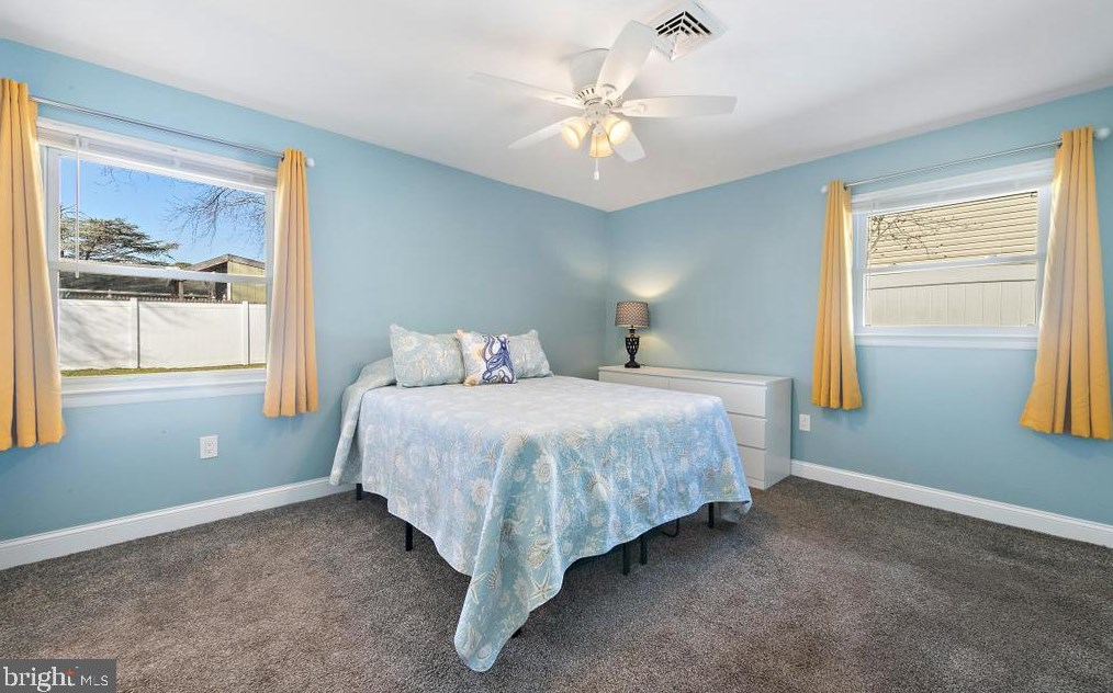 403 5th St, Waretown NJ  08758-2917 exterior