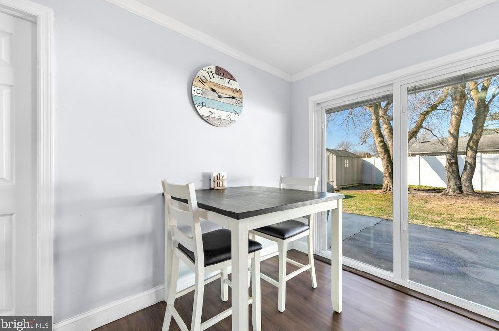 403 5th St, Waretown NJ  08758-2917 exterior