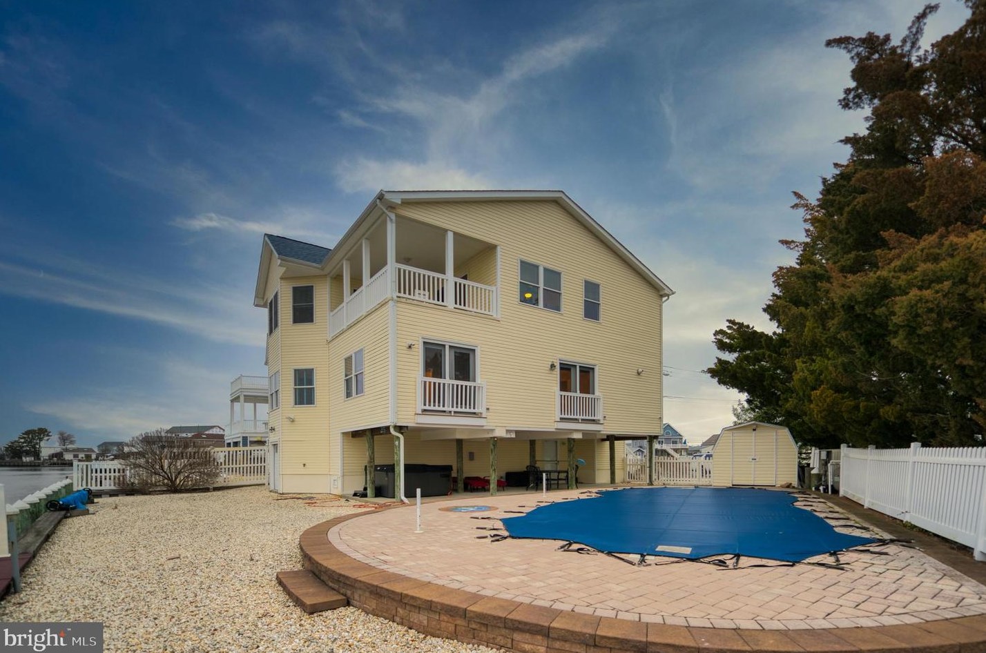 25 Schuylkill Rd, Tuckerton NJ  08087-1127 exterior