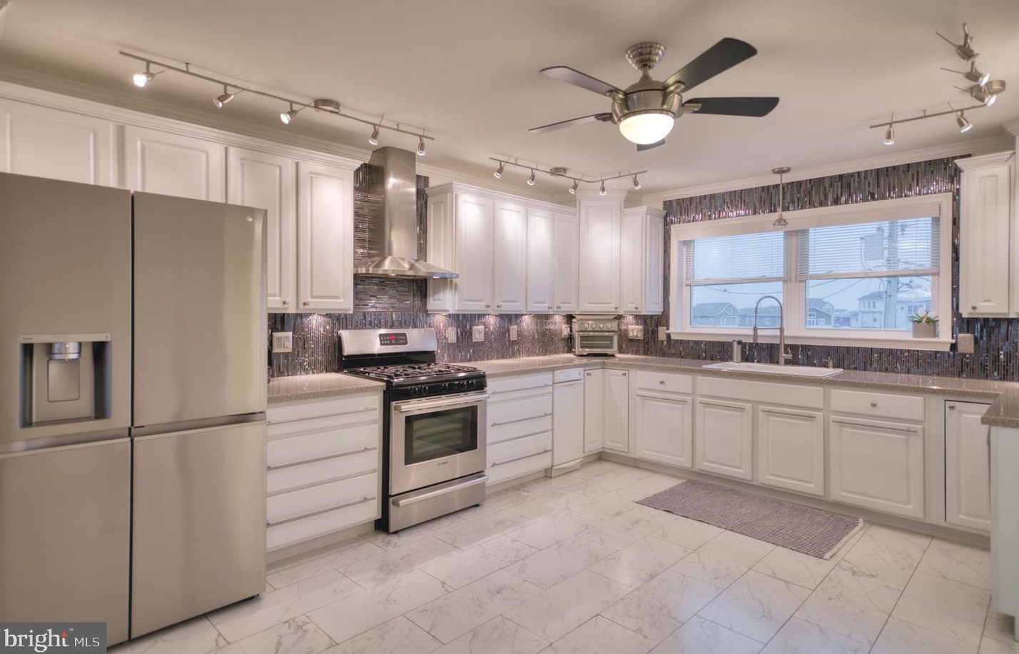 25 Schuylkill Rd, Tuckerton NJ  08087-1127 exterior