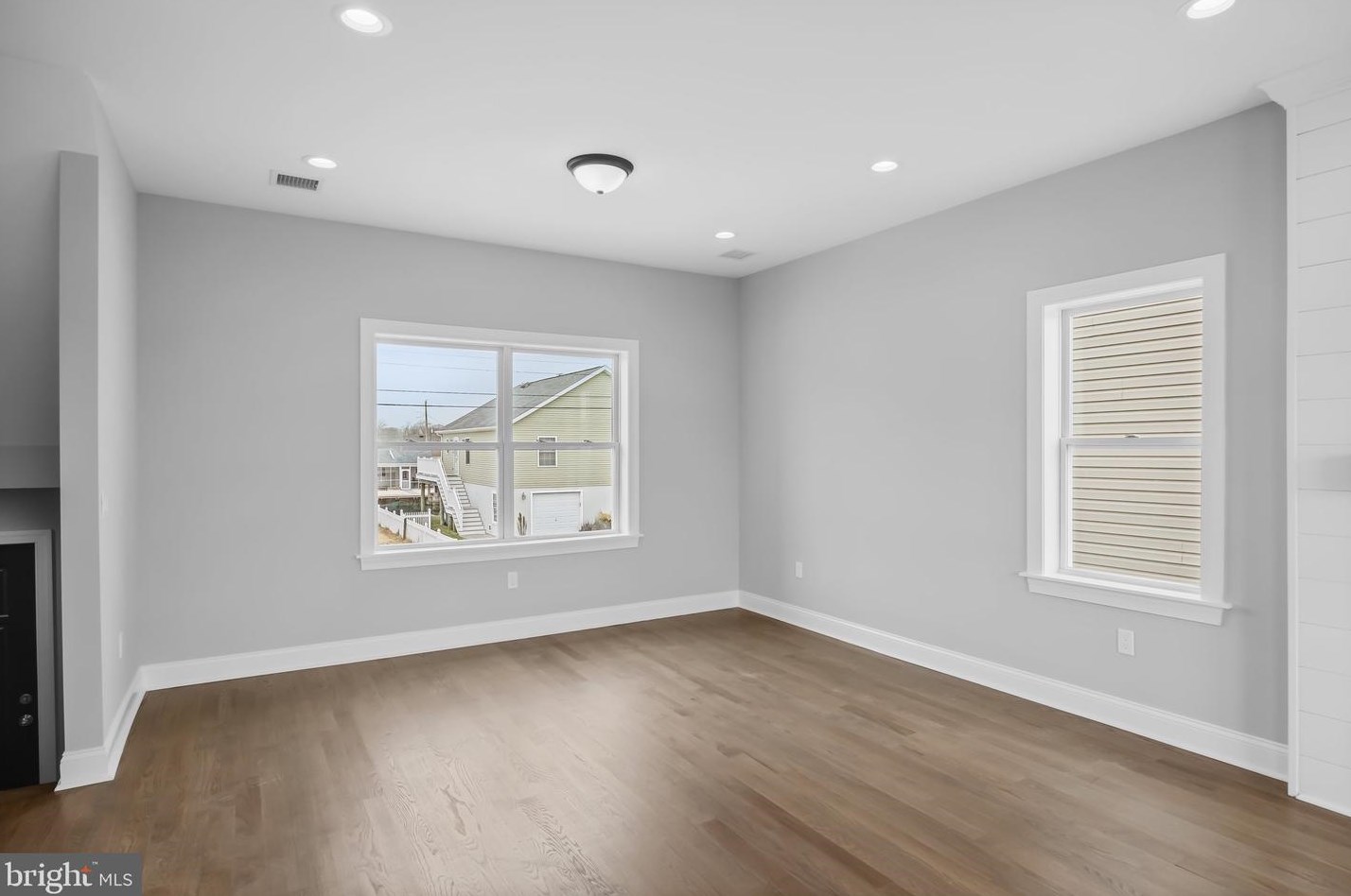 27 Brig Dr, Tuckerton NJ  08087-1618 exterior