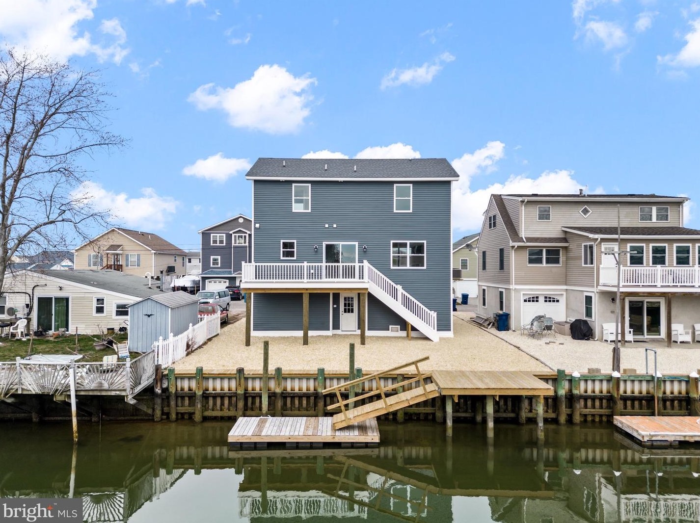 27 Brig Dr, Tuckerton NJ  08087-1618 exterior