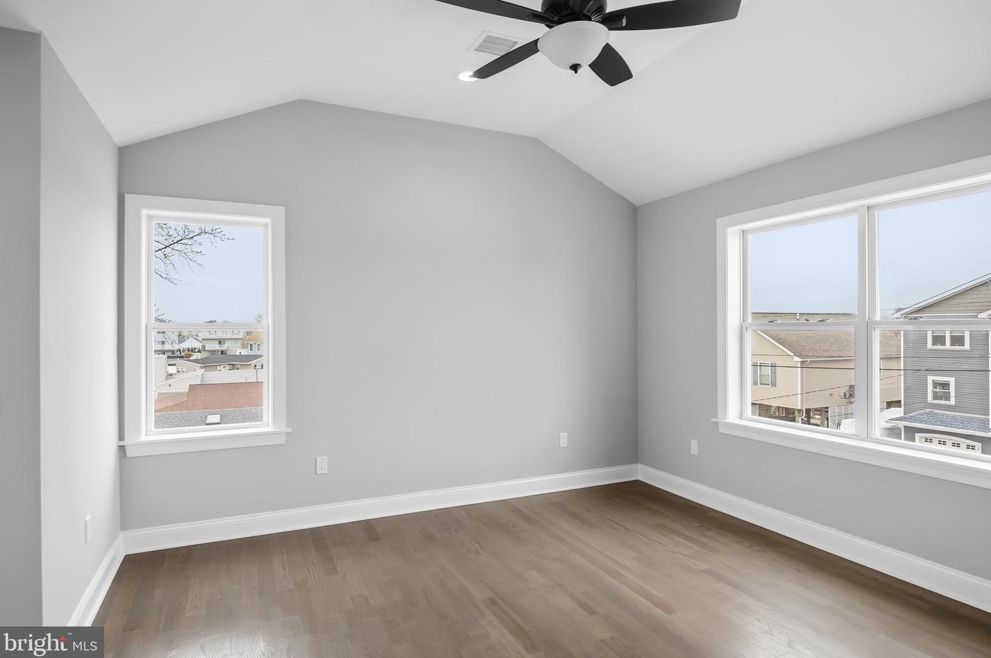 27 Brig Dr, Tuckerton NJ  08087-1618 exterior