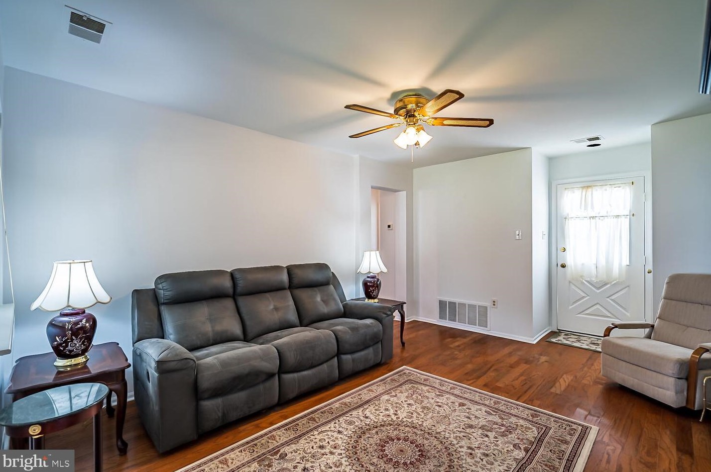 220 Mohican Ln, Tuckerton NJ  08087-1337 exterior