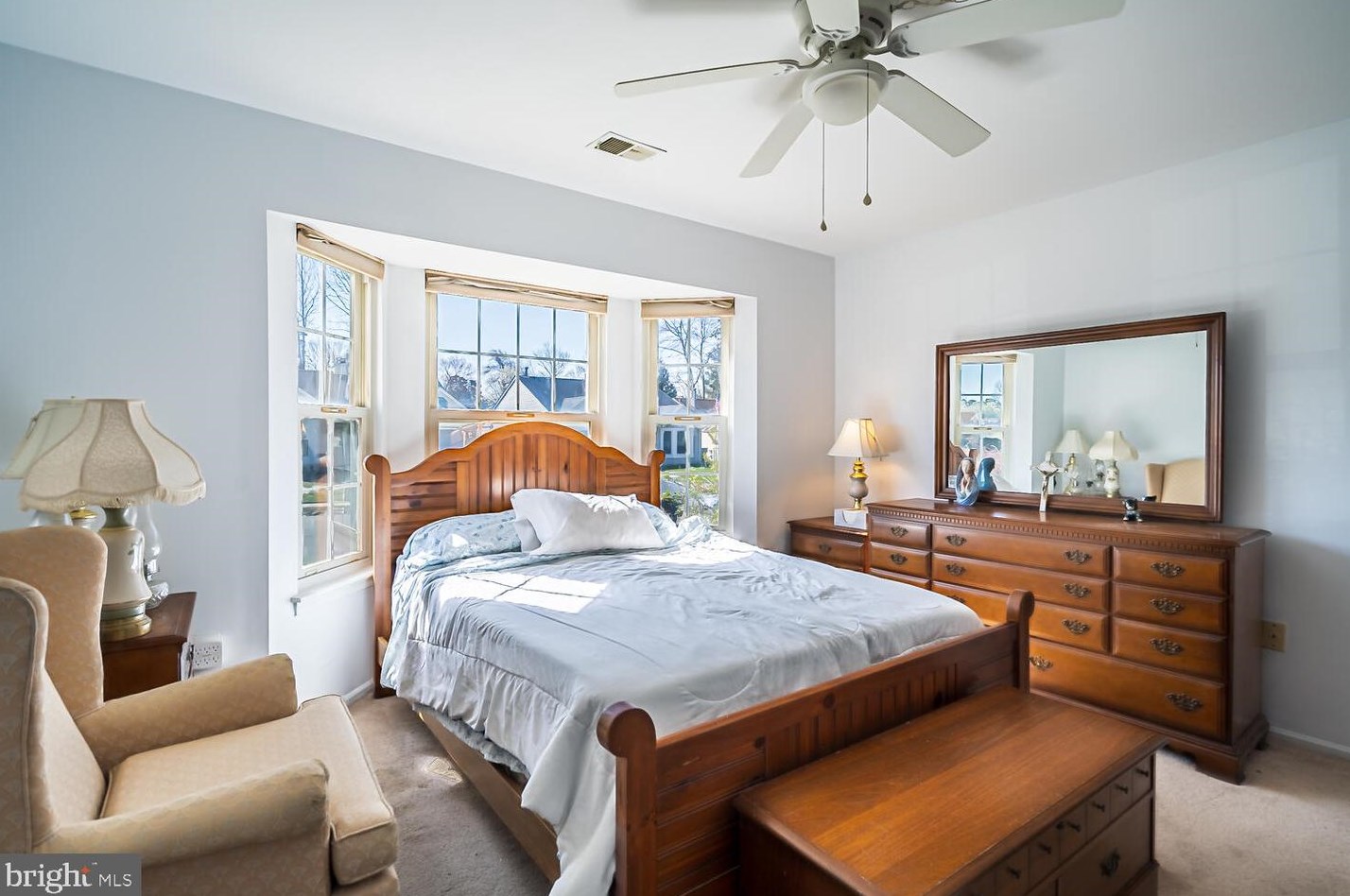 220 Mohican Ln, Tuckerton NJ  08087-1337 exterior