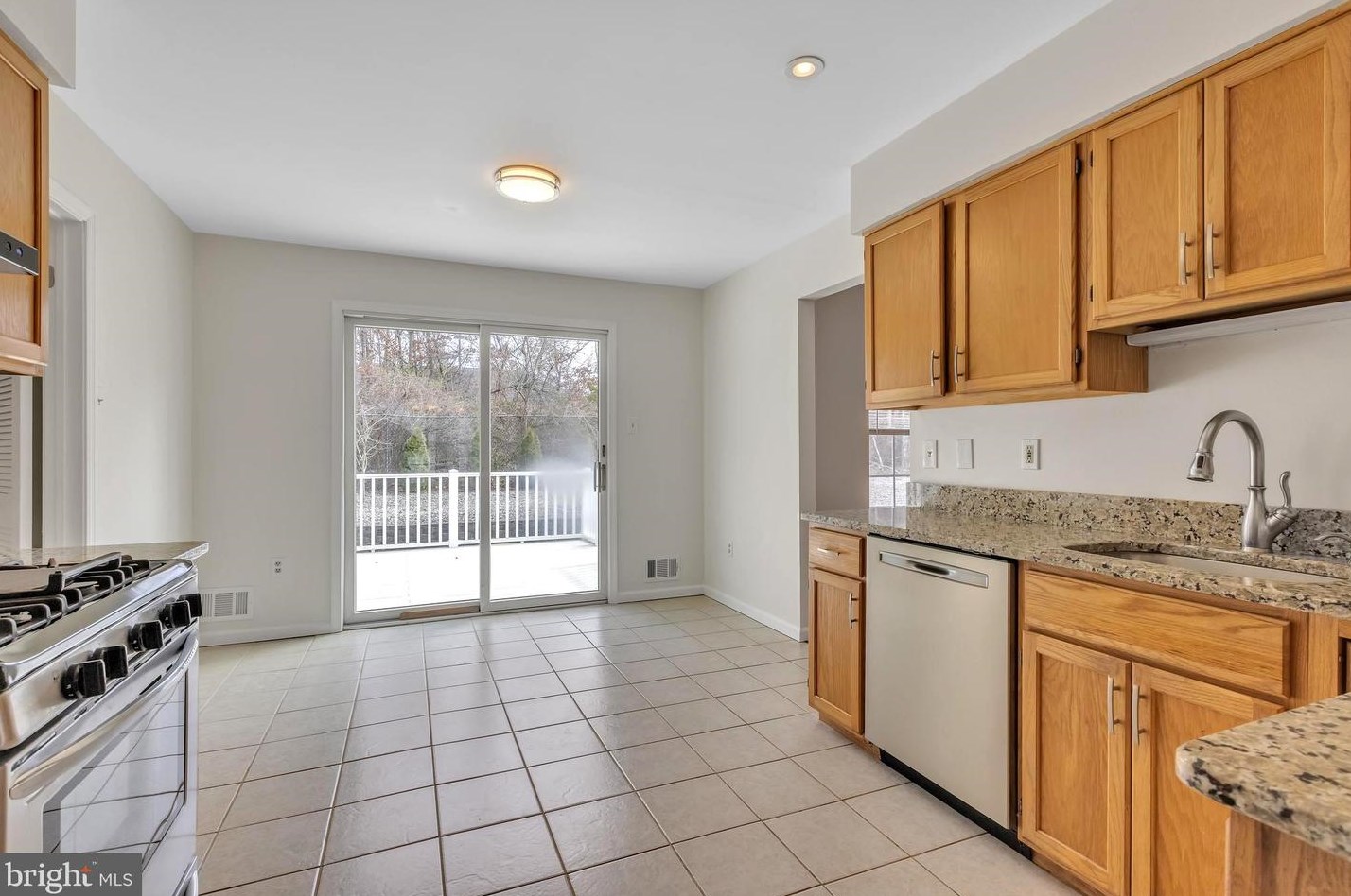 337 Heritage Way, Tuckerton NJ  08087-2856 exterior