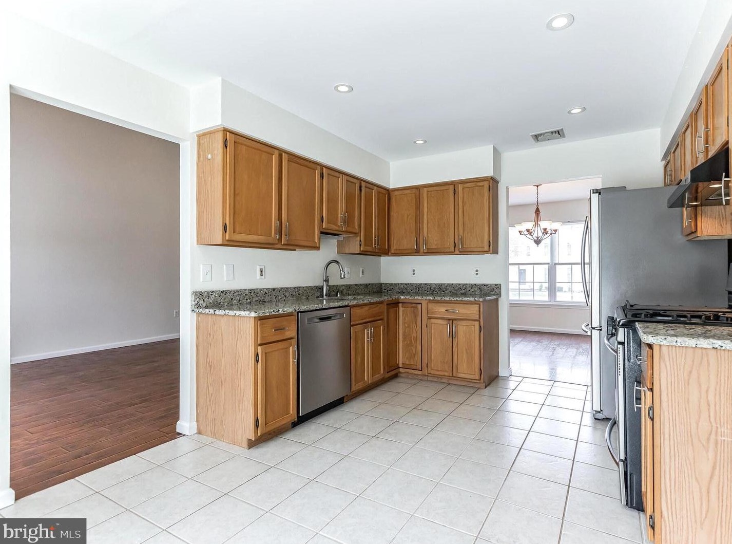337 Heritage Way, Tuckerton NJ  08087-2856 exterior
